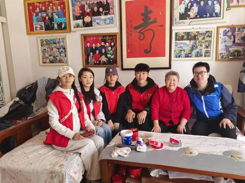 dedc2ae0789170c0d032b3d15e54b29