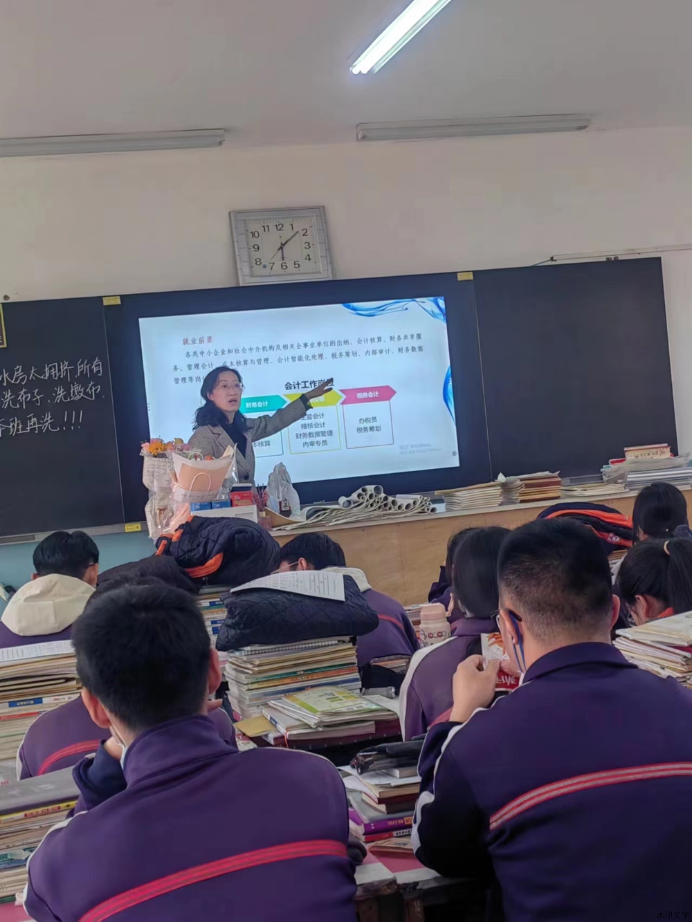 049475056a064b45986b94f550b9dd50.jpg 049475056a064b45986b94f550b9dd50.jpg