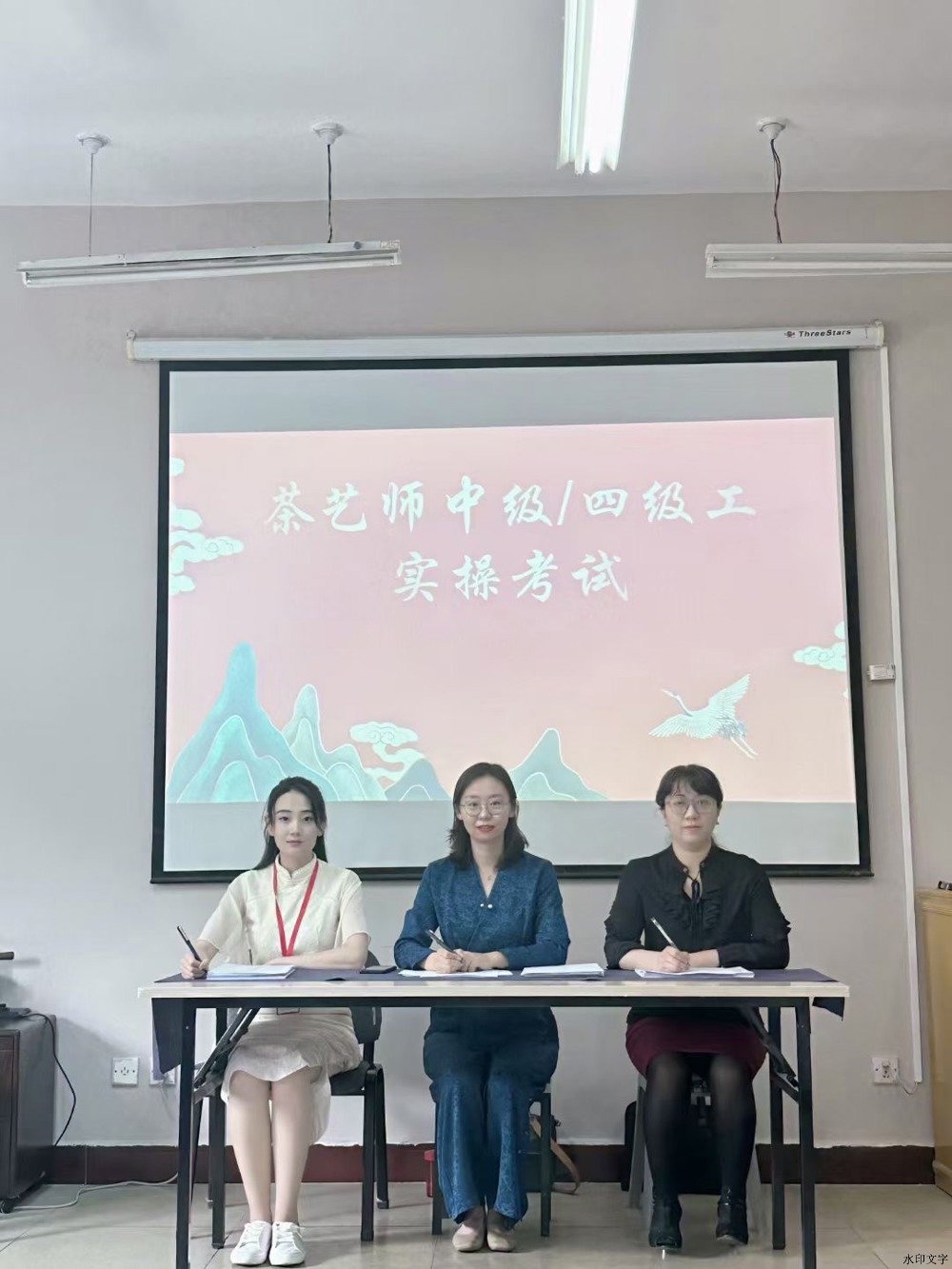 75315b5409a74e7ebbb07185346a69bc.jpg 75315b5409a74e7ebbb07185346a69bc.jpg