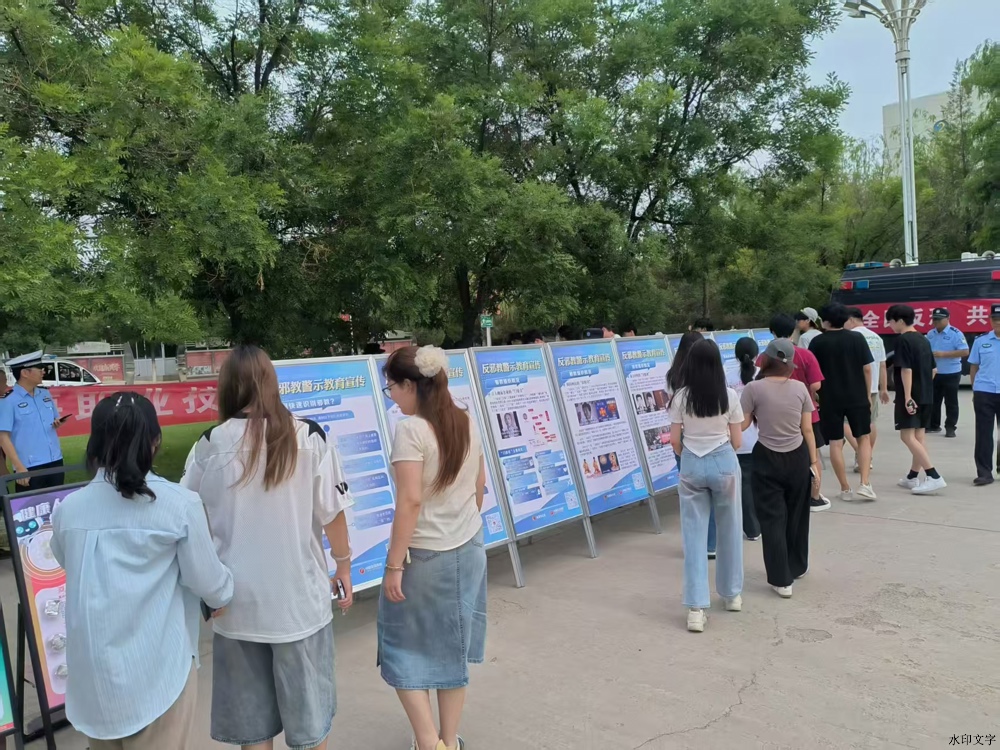 727beb62fe3b4cbd55916345380fad1