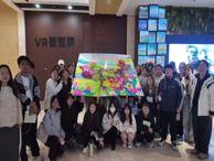 学院师生走进乌海市美术馆开展爱国主义教育