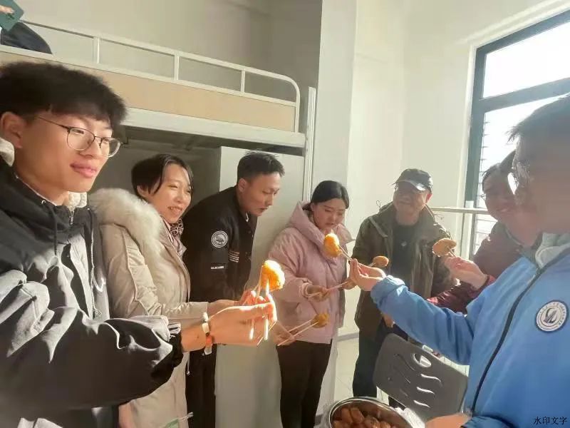 aa81c5f27dd540c396a09c8c3b169318.jpg aa81c5f27dd540c396a09c8c3b169318.jpg